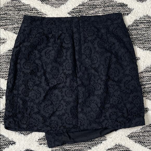 Madewell Black Lace Mini Skirt size 2 - Picture 3 of 4